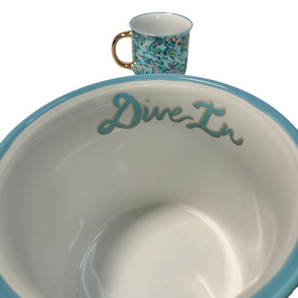 Lilly Pulitzer Mug Set | Coastal Floral Print Gold Handle | Prep Collector Mugs - Picture 4 of 8